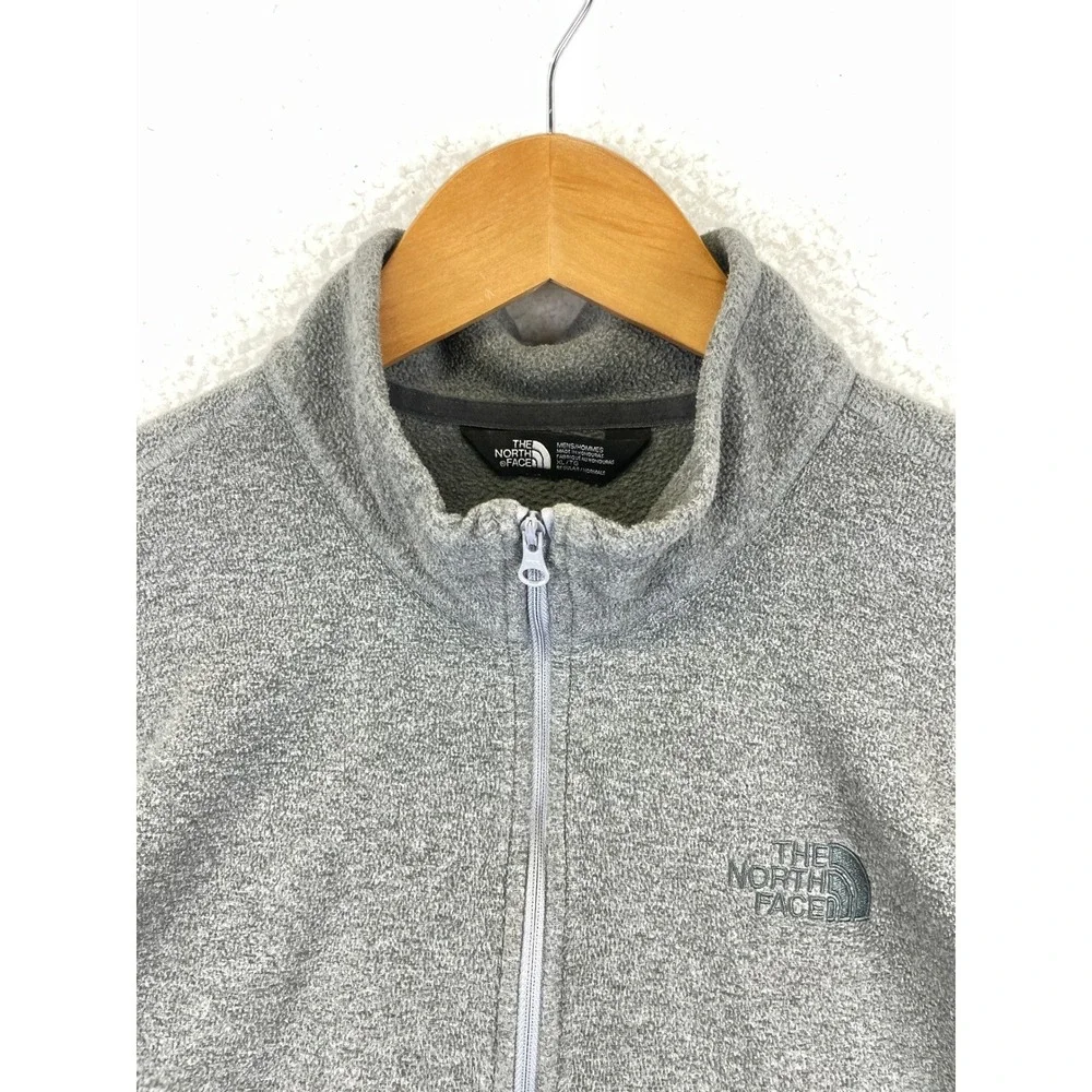 The North Face no visible